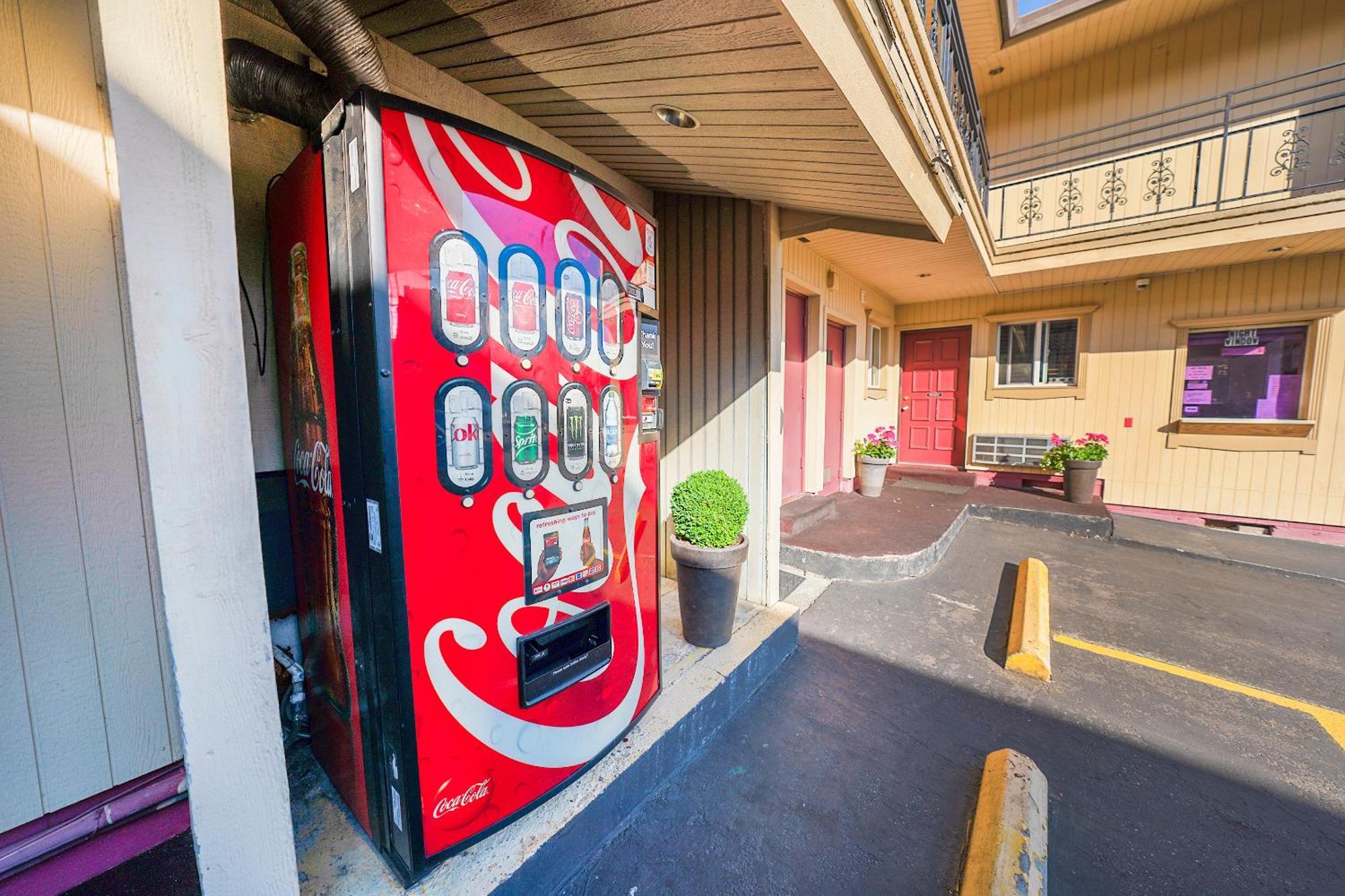 Broadway Inn Portland Downtown ภายนอก รูปภาพ